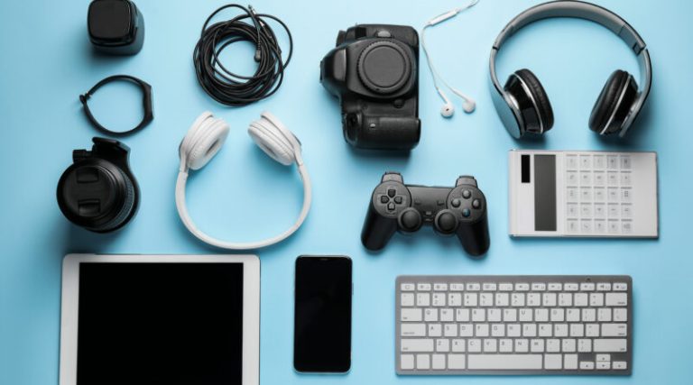Personalized Tech Gifts for Corporate Clients