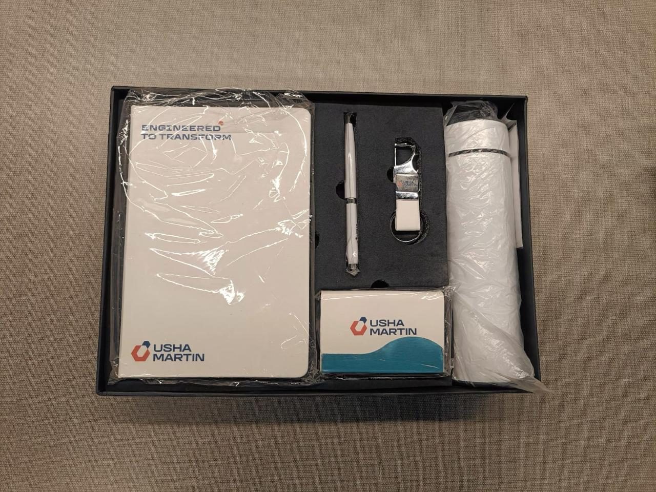 custom pens and writing pads corporate gifts
